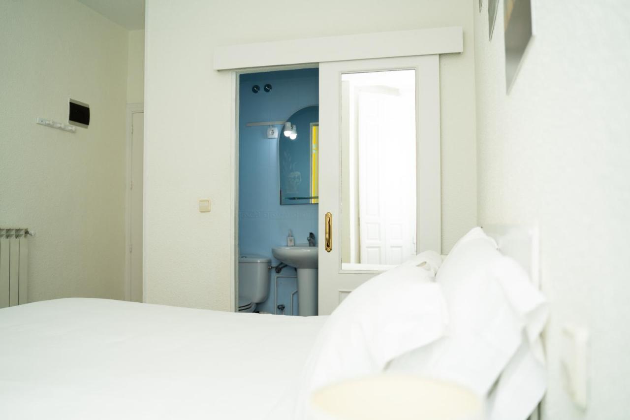 Guest House Exito En Madrid Exterior foto
