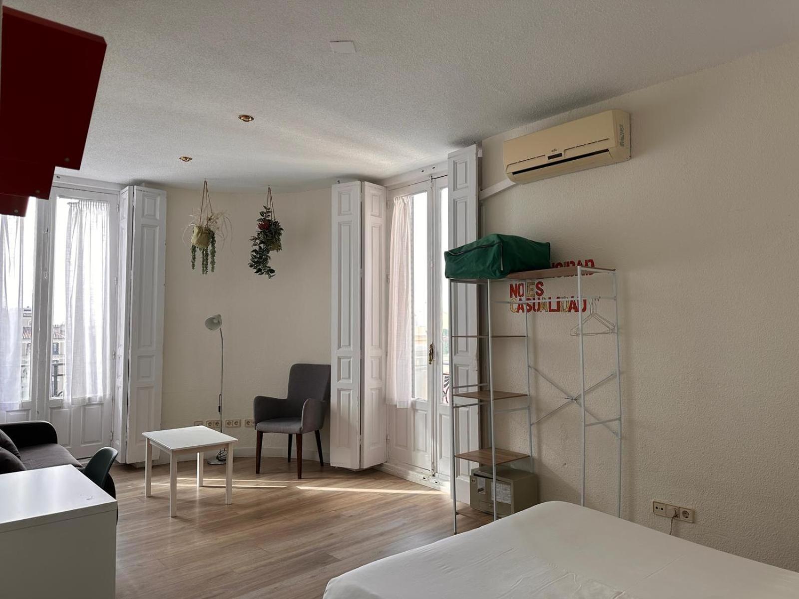 Guest House Exito En Madrid Exterior foto